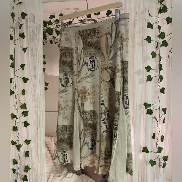 stamp printed vintage skirt - Picture 2 of 2